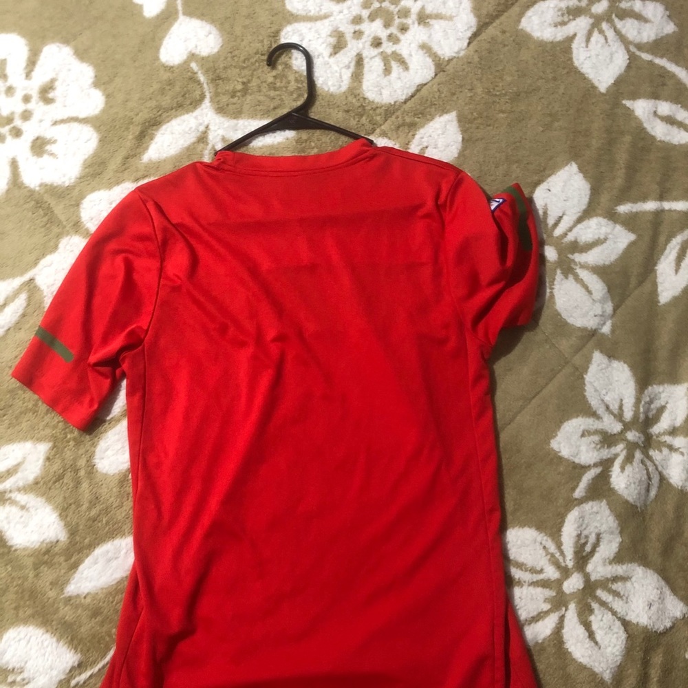 Jersey - Picture 2 of 2